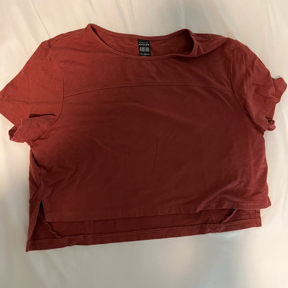 Alphalete red crop top